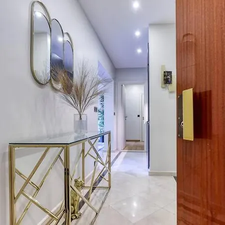 Montaigne Executive Appartamento