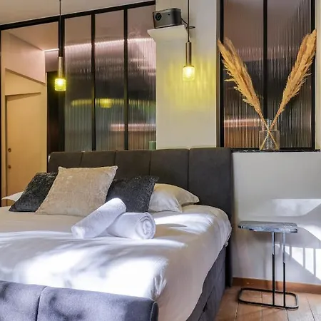 Appartamento Montaigne Executive