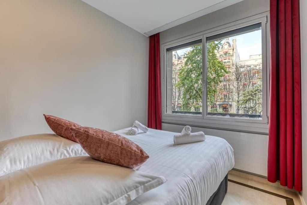 Appartamento Montaigne Executive Parigi