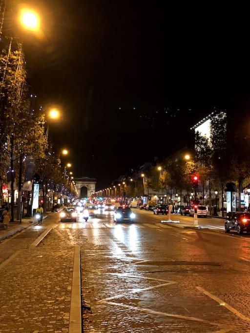 Appartamento Montaigne Executive Parigi