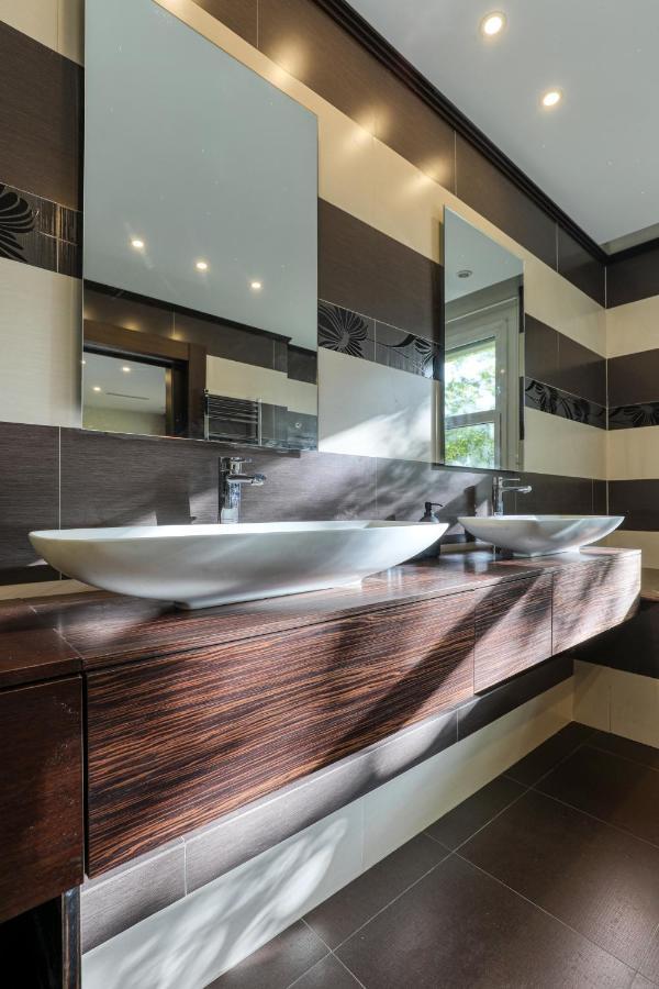 Appartamento Montaigne Executive